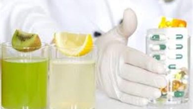 برای بلع داروها، از چه نوشیدنی استفاده نکنیم ؟